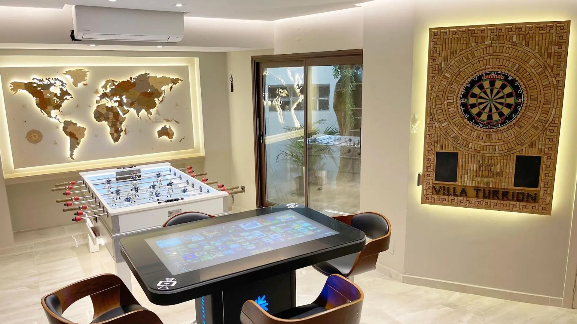 Villa Turrion Fuer 14 Personen In Marbella