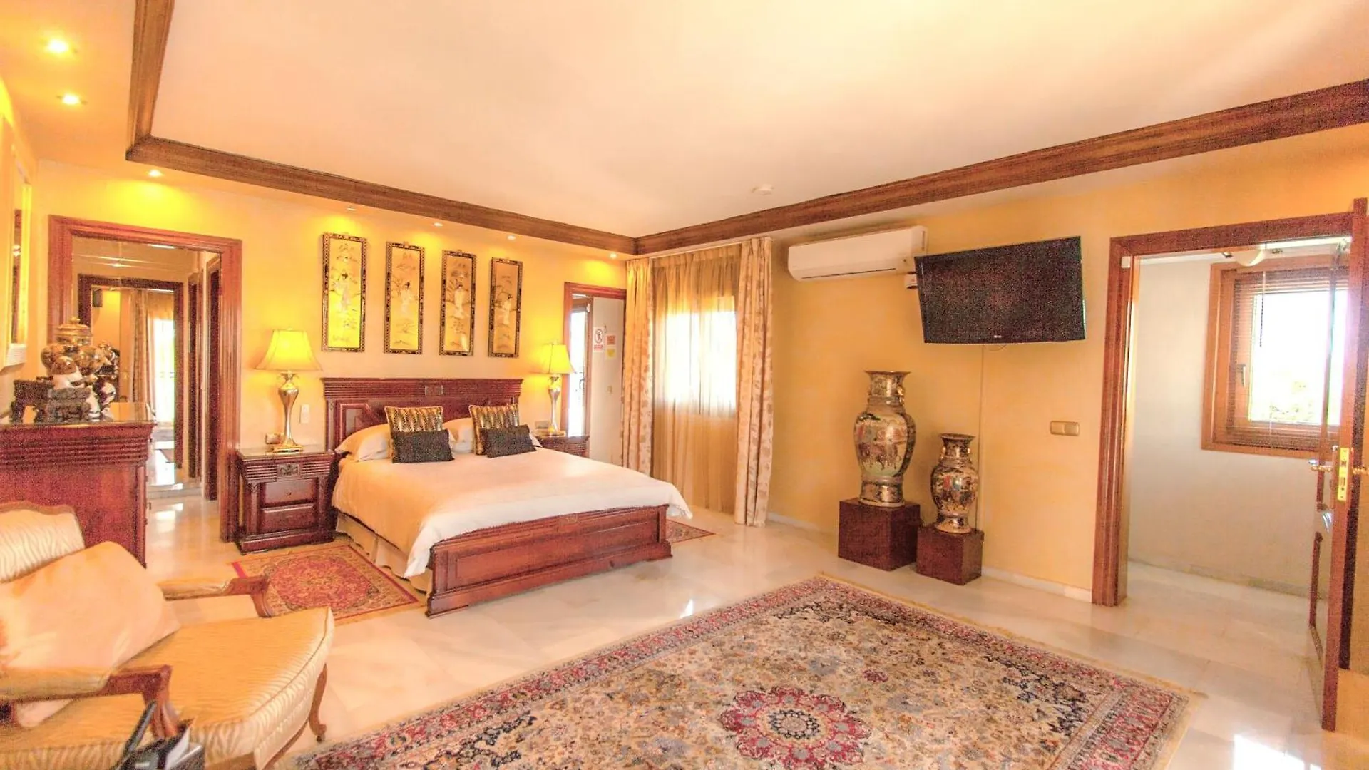 Villa Turrion Fuer 14 Personen In Marbella 0*,  Spain